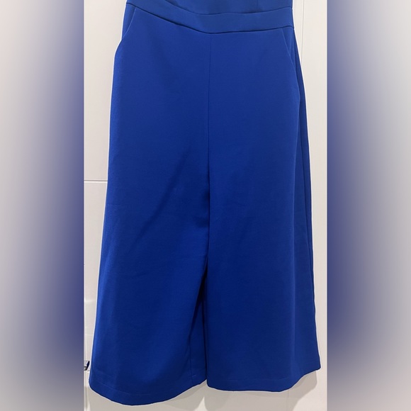 Adelyn Rae Ruffle Shoulder Jumpsuit Blue - Small - Picture 5 of 10